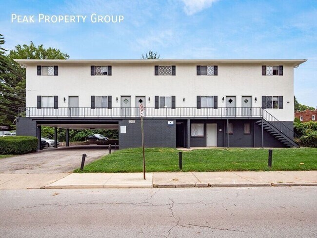1985 Summit St in Columbus, OH - Building Photo - Building Photo