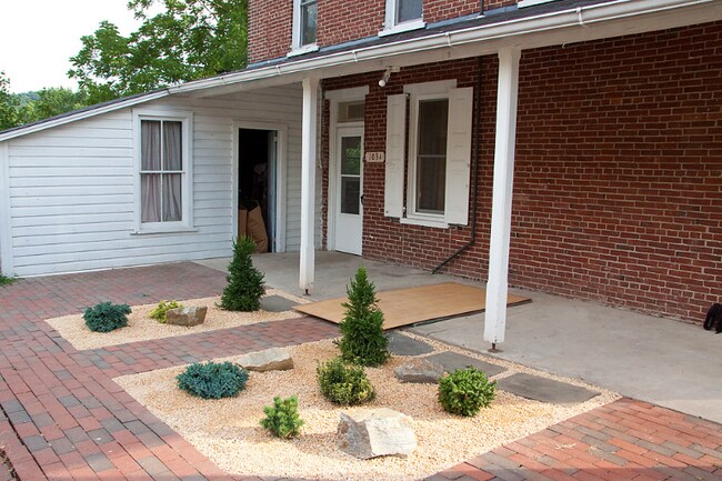 103 Main St in Schwenksville, PA - Building Photo - Building Photo