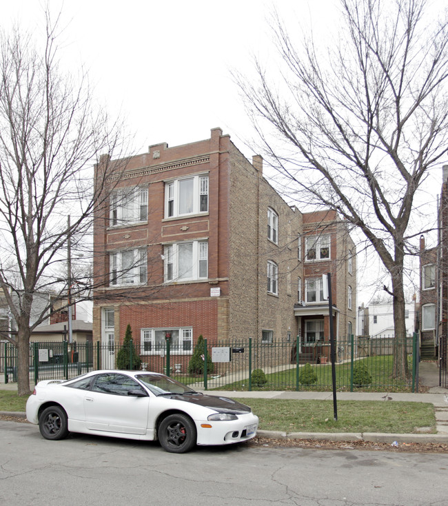 2543-2545 N Springfield Ave in Chicago, IL - Building Photo - Building Photo