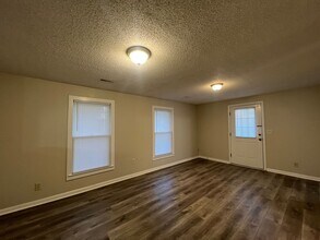 605 Scruggs St in Gastonia, NC - Building Photo - Building Photo