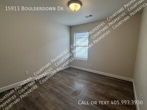 15913 Boulderdown Dr in Oklahoma City, OK - Building Photo - Building Photo