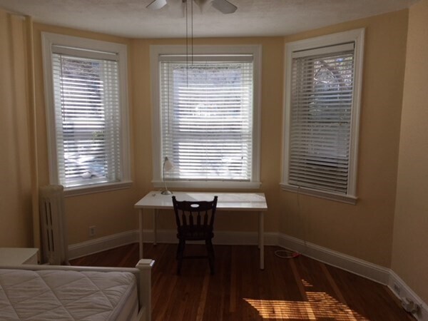 55 Thatcher St in Brookline, MA - Foto de edificio - Building Photo