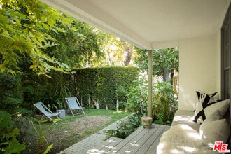 2230 Fink St in Los Angeles, CA - Building Photo - Building Photo