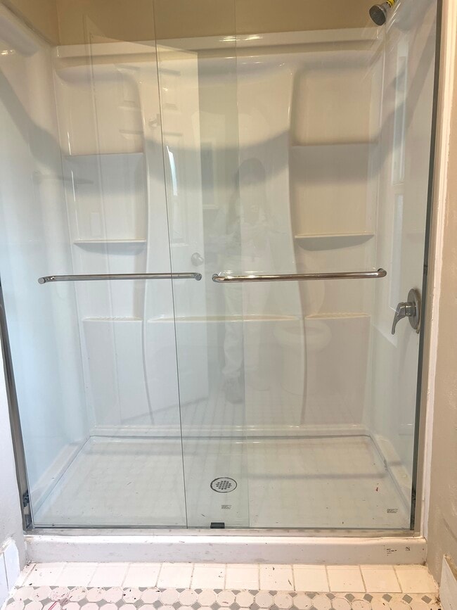 606 W 4th Ave in La Habra, CA - Building Photo - Building Photo