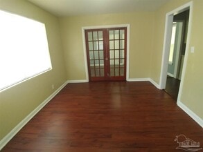 225 N New Warrington Rd in Pensacola, FL - Building Photo - Building Photo