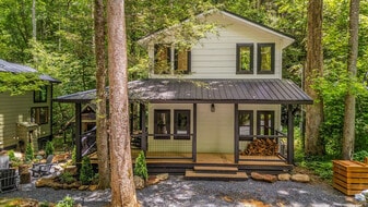 152 Baxter Rd in Cosby, TN - Building Photo