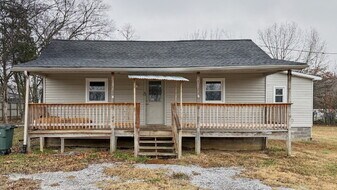 3368 Hwy 41 S in Springfield, TN - Building Photo