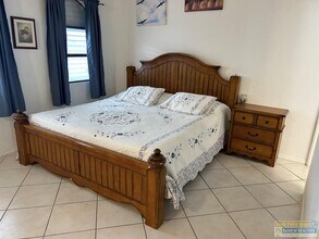 1342 Harbor Island Dr in Port Isabel, TX - Building Photo - Building Photo