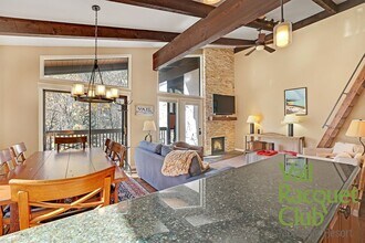 4620 Racquet Club Dr in Vail, CO - Building Photo - Building Photo