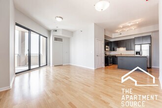 1464 S Michigan Ave, Unit 1802 in Chicago, IL - Foto de edificio - Building Photo