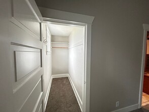 1424 W Montgomery Ave in Spokane, WA - Building Photo - Building Photo