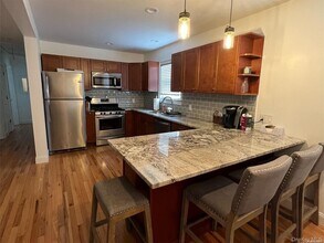 47 Brookline Ave in East Atlantic Beach, NY - Building Photo - Building Photo