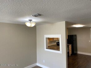 2634 Gifford Ave in Orange Park, FL - Building Photo - Building Photo