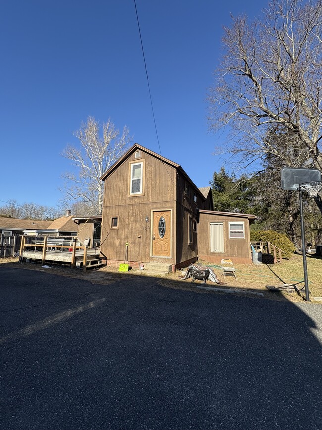 property at 109 Pelham Rd