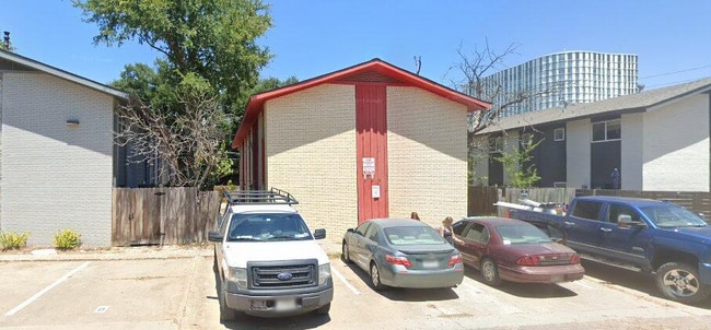 504 1st St, Unit A in College Station, TX - Building Photo - Building Photo