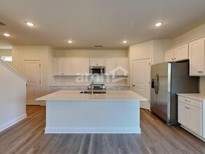 3508 Lincoln Hts Ln in Monroe, NC - Foto de edificio - Building Photo