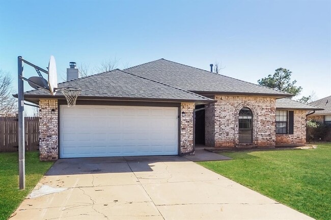 1616 Rocky Mountain Way in Edmond, OK - Building Photo - Building Photo