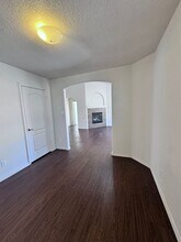 3021 Desert Sage Ave SW in Los Lunas, NM - Building Photo - Building Photo