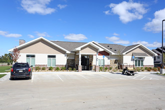 East Lake Flats in Lincoln, NE - Building Photo - Building Photo