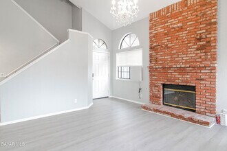 45809 Evelyn Ct in Lancaster, CA - Building Photo - Building Photo