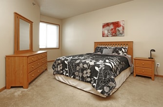 Osgood Place Apartments in Fargo, ND - Foto de edificio - Building Photo