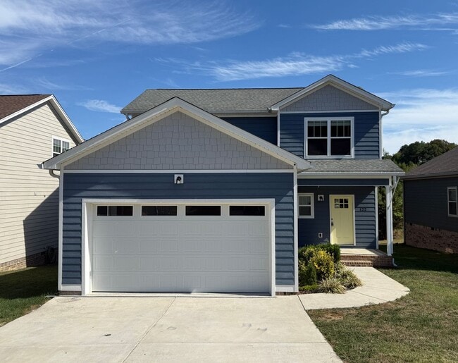 property at 122 Winesap Way SW