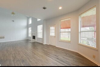 14202 Anson Grove Ln in Sugar Land, TX - Building Photo - Building Photo