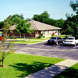 Pecan Place in Bonham, TX - Building Photo