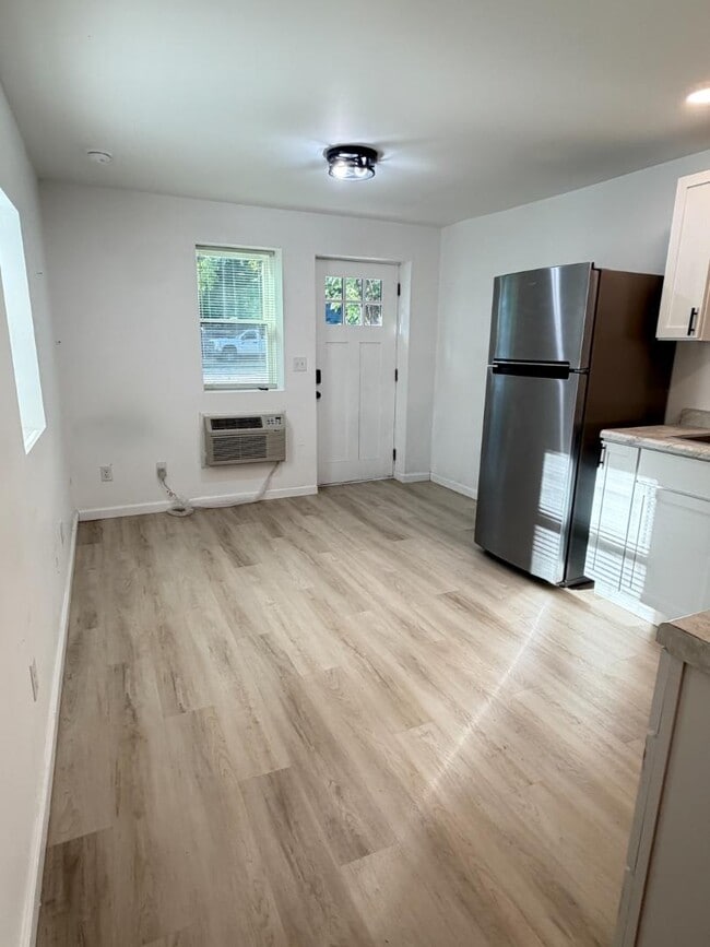 property at 1049 Seale Ave