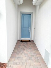 3172 Weston Manor Dr in Alva, FL - Building Photo - Building Photo