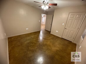 601 N 6 1/2 St in Paragould, AR - Building Photo - Building Photo