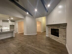 1420 Florentine Rd in Centerton, AR - Building Photo - Building Photo