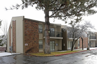 Heritage House in Washington Terrace, UT - Building Photo - Building Photo