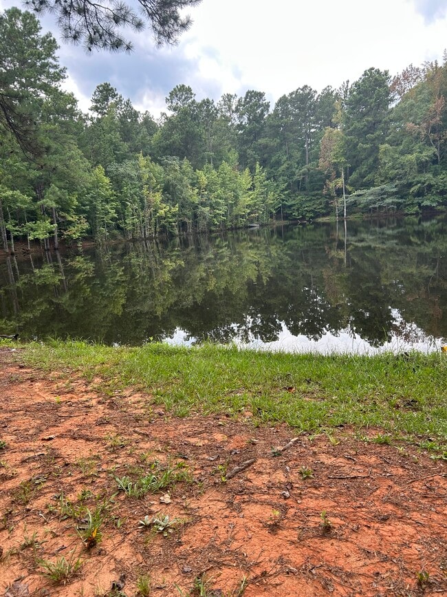 358 Skinner Rd