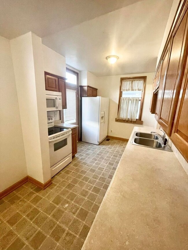 property at 308-310-310 S 12th St