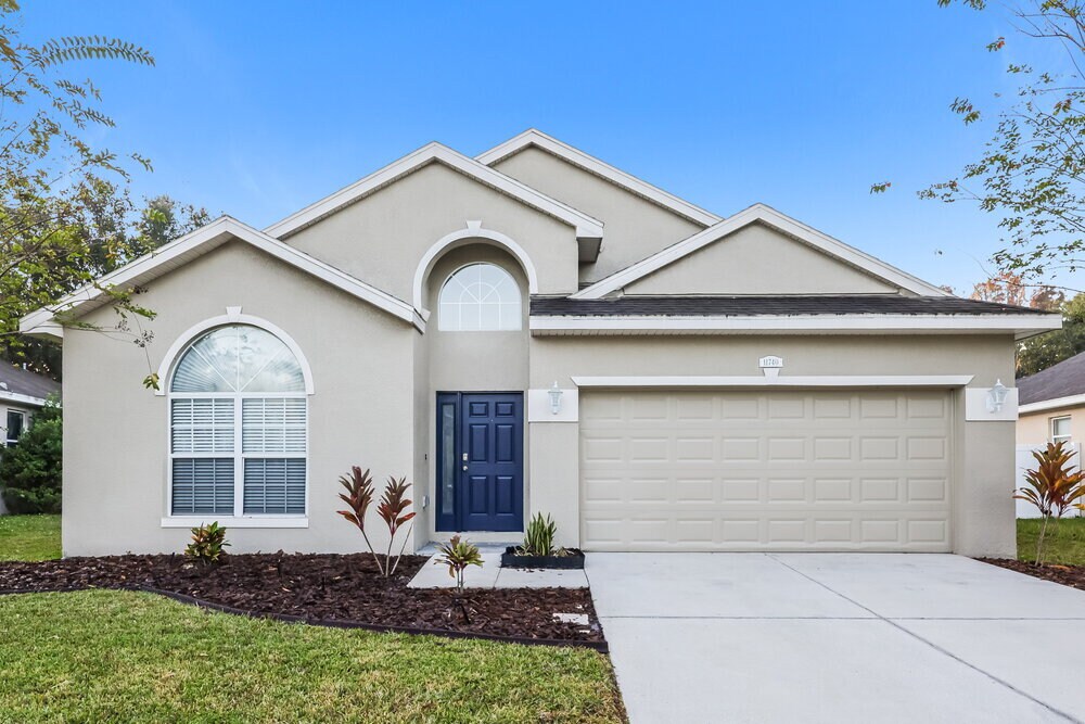 11740 Colony Lakes Blvd in New Port Richey, FL - Building Photo