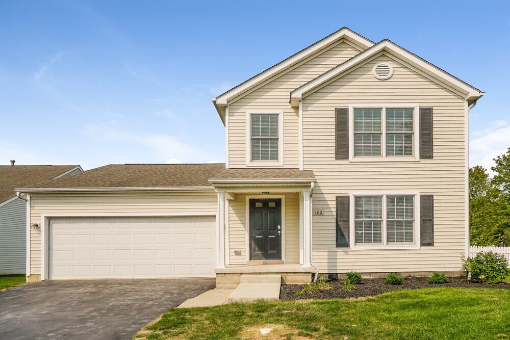 100 Dakota Ct in Delaware, OH - Building Photo