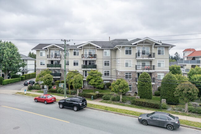 33255 Old Yale Rd in Abbotsford, BC - Building Photo - Building Photo