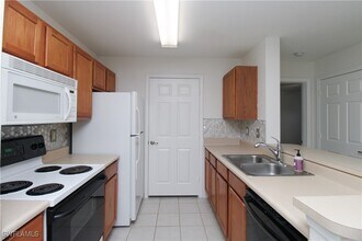 14905 Pleasant Bay Ln in Naples, FL - Building Photo - Building Photo