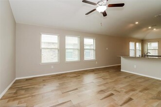 8925 Prairie Dawn Dr in Fort Worth, TX - Building Photo - Building Photo