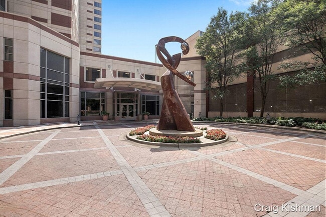 152 Campau Cir NW in Grand Rapids, MI - Building Photo - Building Photo
