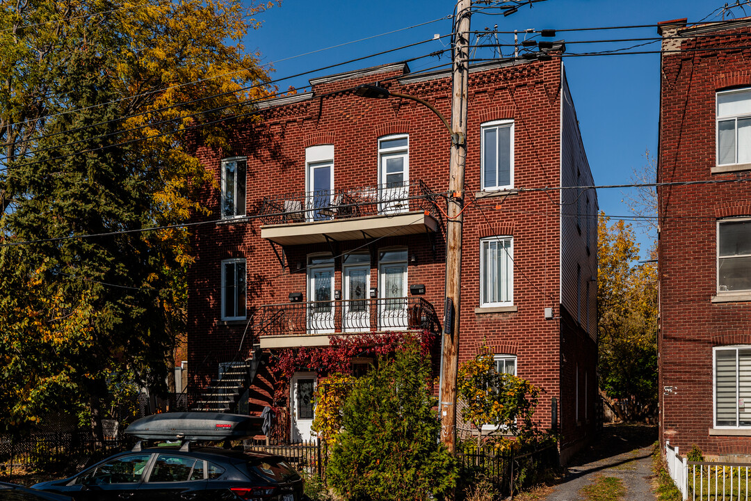 823 Gordon Rue in Verdun, QC - Building Photo