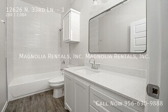 12626 N 33rd Ln, Unit 1 in Edinburg, TX - Foto de edificio - Building Photo