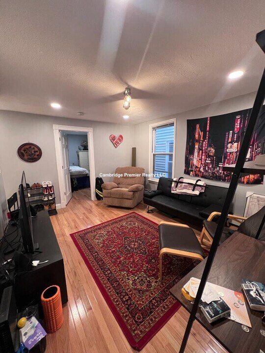 361 Western Ave, Unit 2 in Cambridge, MA - Building Photo