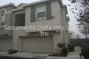 7515 Sheldon Rd in Elk Grove, CA - Building Photo