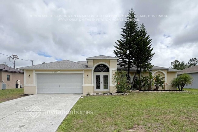 property at 3932 Everglades Terrace