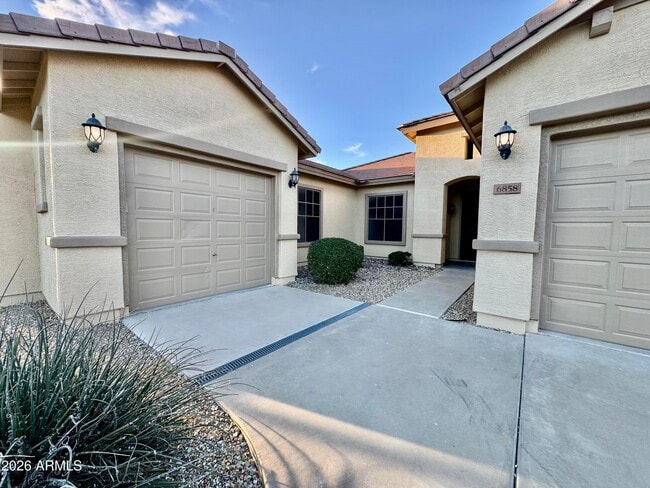 6858 W Mazatzal Dr in Peoria, AZ - Building Photo - Building Photo