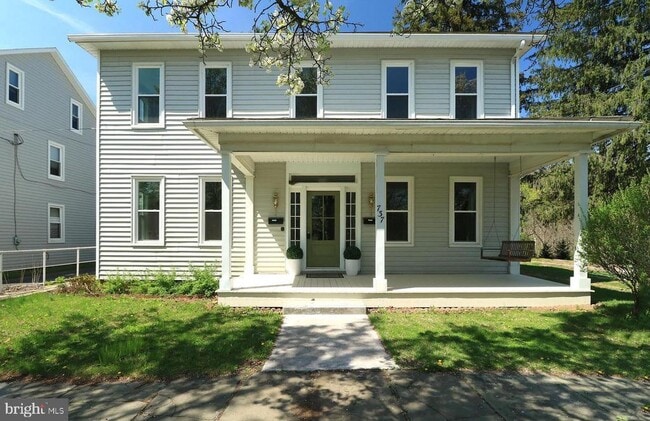property at 737 N Allegheny St