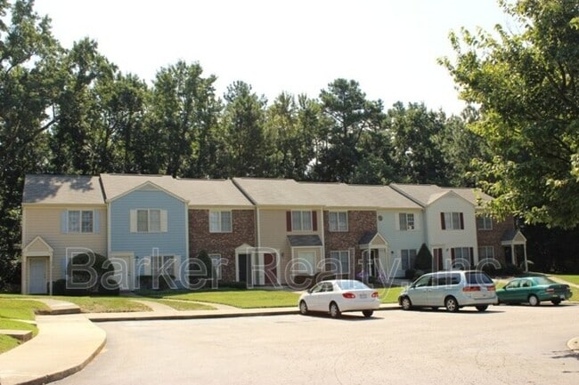 property at 2904 Faversham Pl
