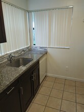 1331 Franklin S Ave, Unit F in Homestead, FL - Building Photo - Building Photo